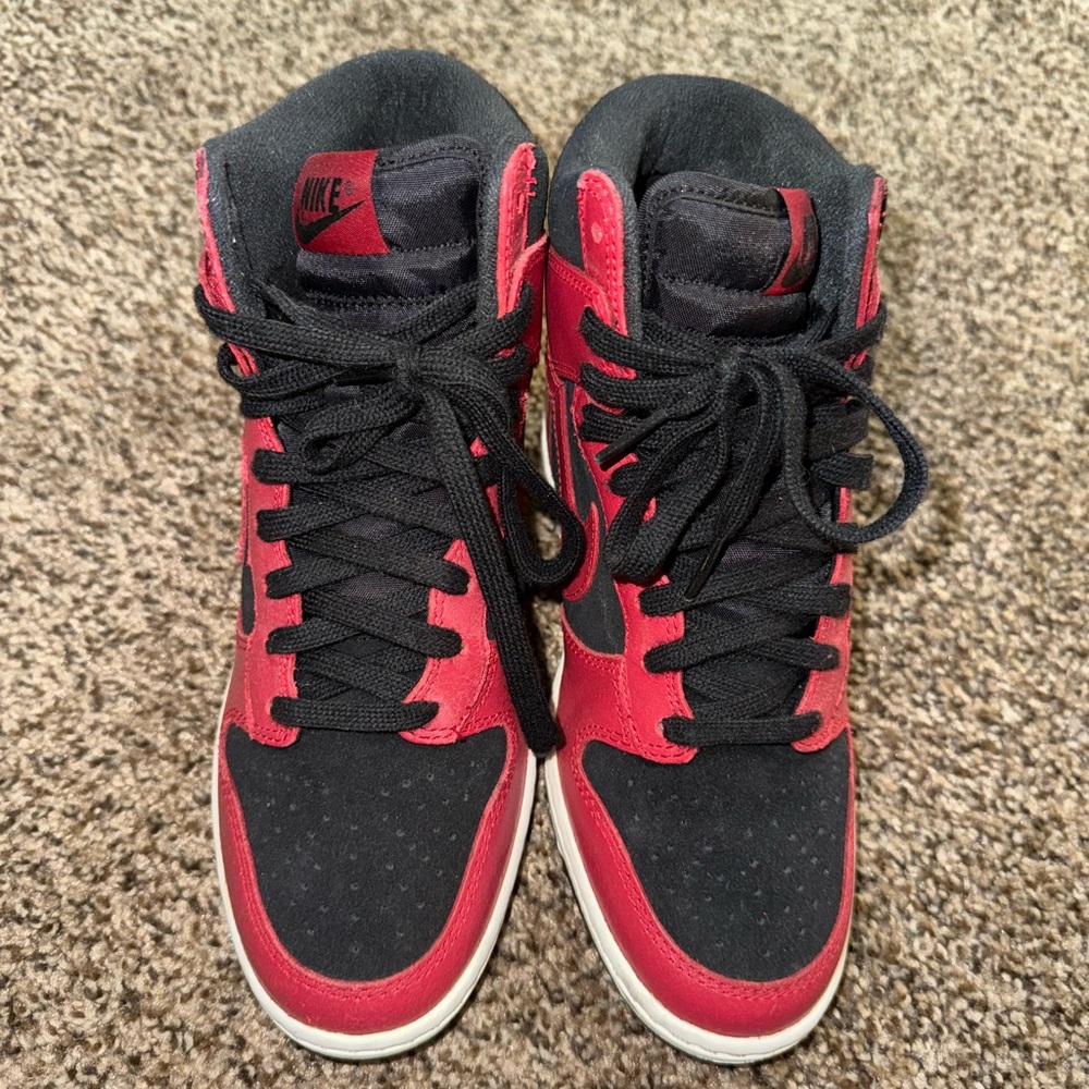 Nike Black and Red High-Top Wedges  no box